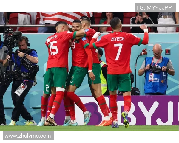 艾因与独立球队激战正酣直播全程回顾与精彩瞬间分析